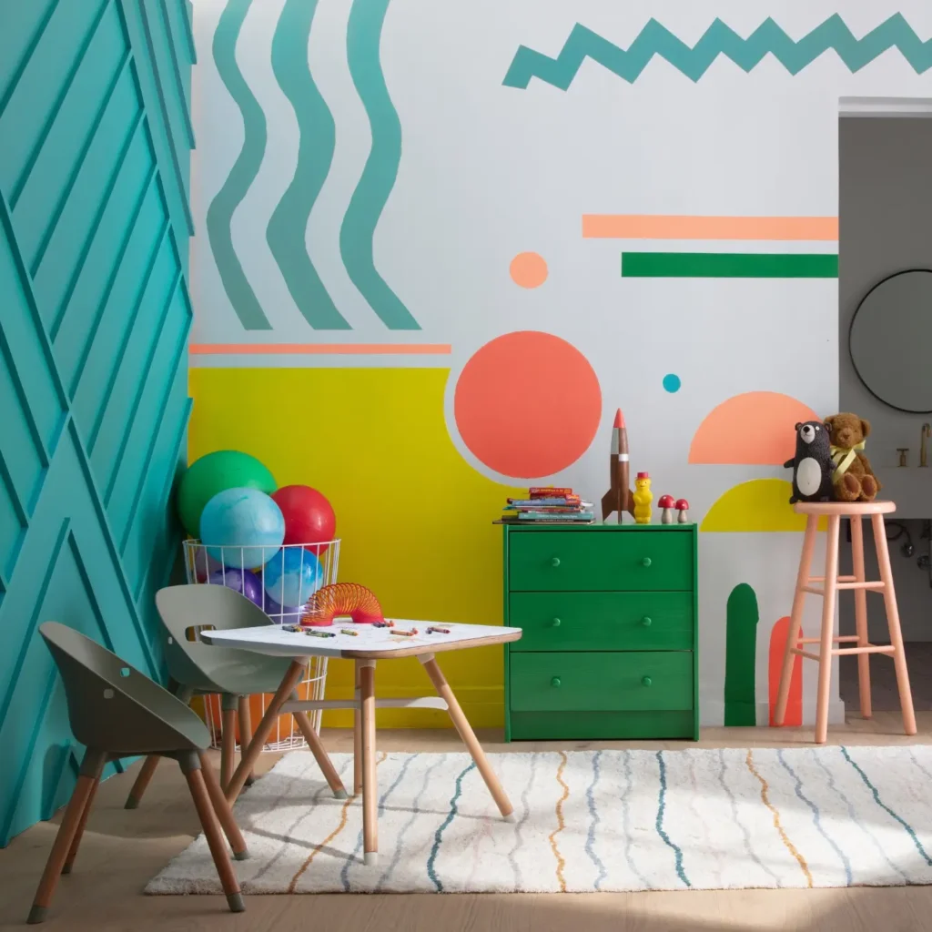 Benjamin  Moore #OC149 Decorator’s White with mural